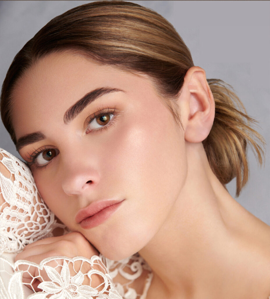 wedding makeup artists and hair stylists in Chicago and surrounding suburbs. Fine Makeup Art & Associates